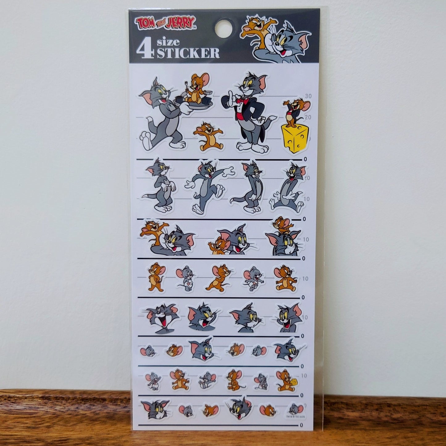 4 size sticker Tom and Jerry 2