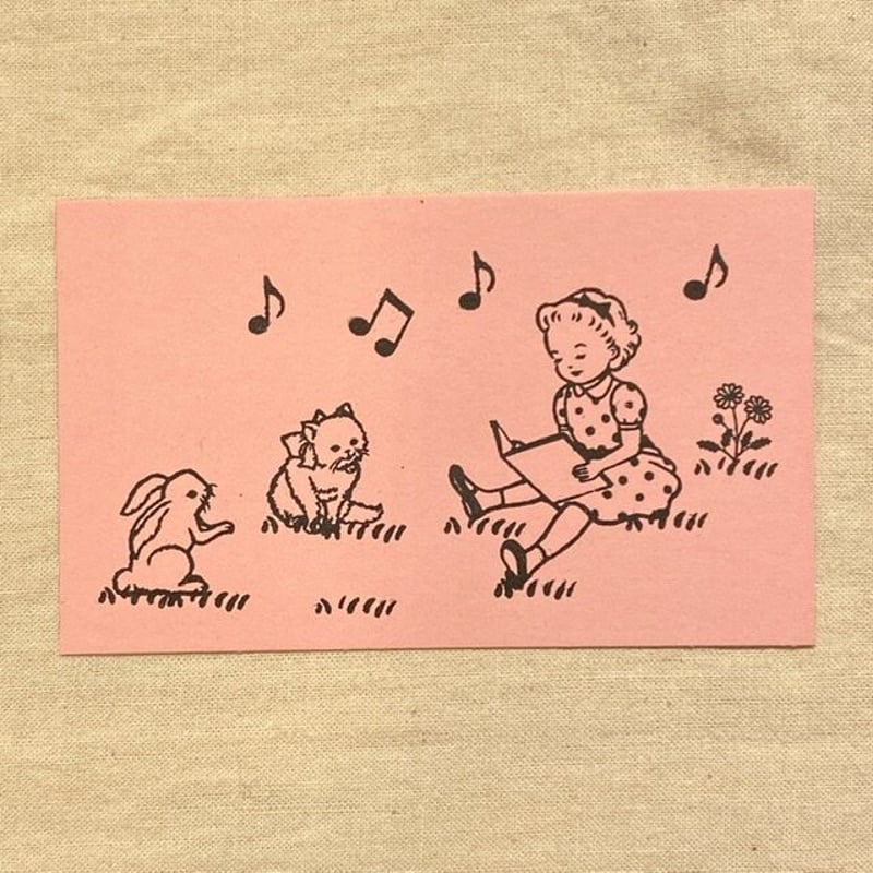 Biscuit印章 女孩看書