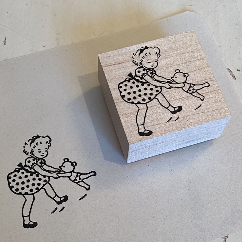Biscuit印章 女孩跳舞