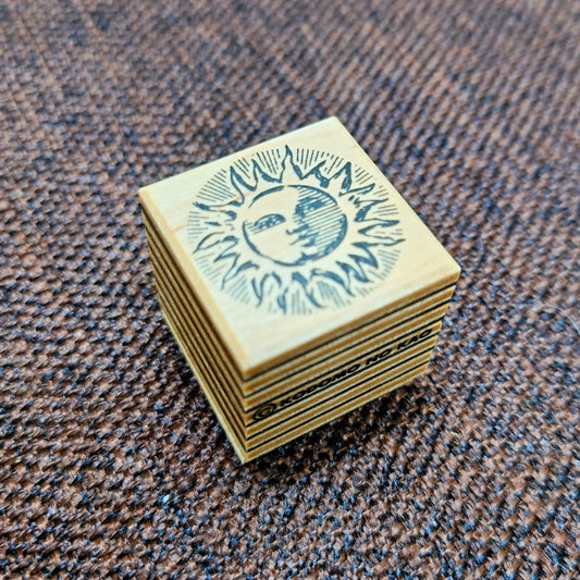 The Stamp series 太陽